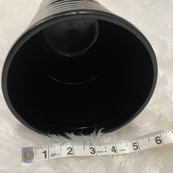 6.5 inch black ceramic planter pot textured horizontal pattern - Picture 9 of 9